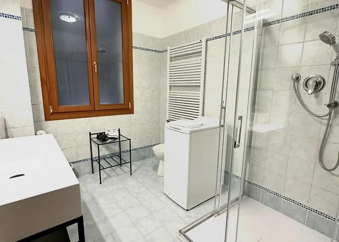 Just Urban Stays - 3-Br Canal View Apartment - 9 Min Piazza San Marco Apartman Velence