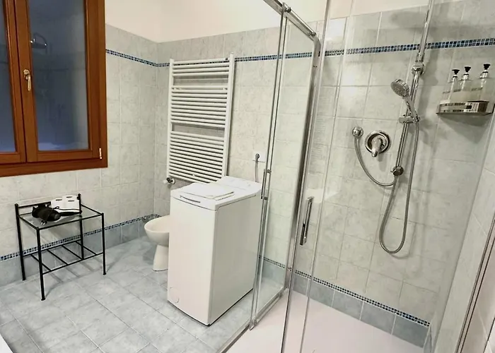 Apartman Just Urban Stays - 3-Br Canal View Apartment - 9 Min Piazza San Marco *